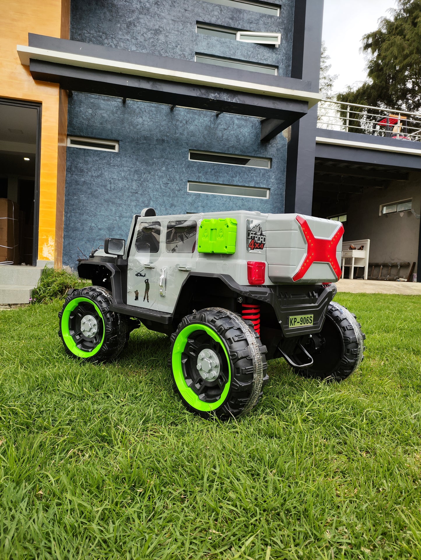 JEEP 4X4 INFANTIL ADVENTURE | 12V 7AH + CONTROL REMOTO