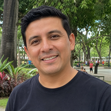 Andrés L.